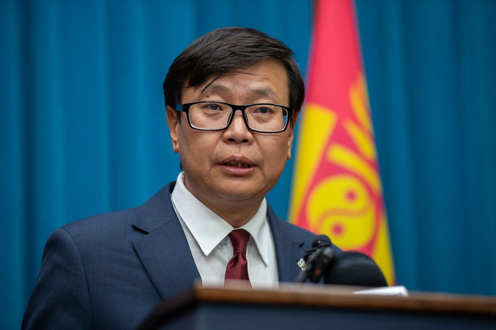 Сайд П.Наранбаярын 1.2 тэрбум төгрөгийн асуудлыг шалгуулахаар Засгийн газар АТГ-т ханджээ