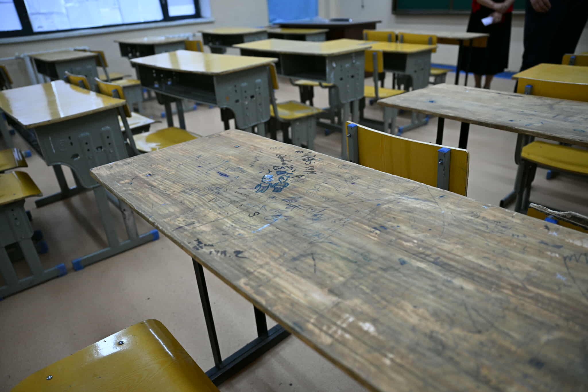 А.Амартүвшин: 15500 хүүхэд ширээ сандалгүй хичээлийн шинэ жилтэйгээ золгож байна