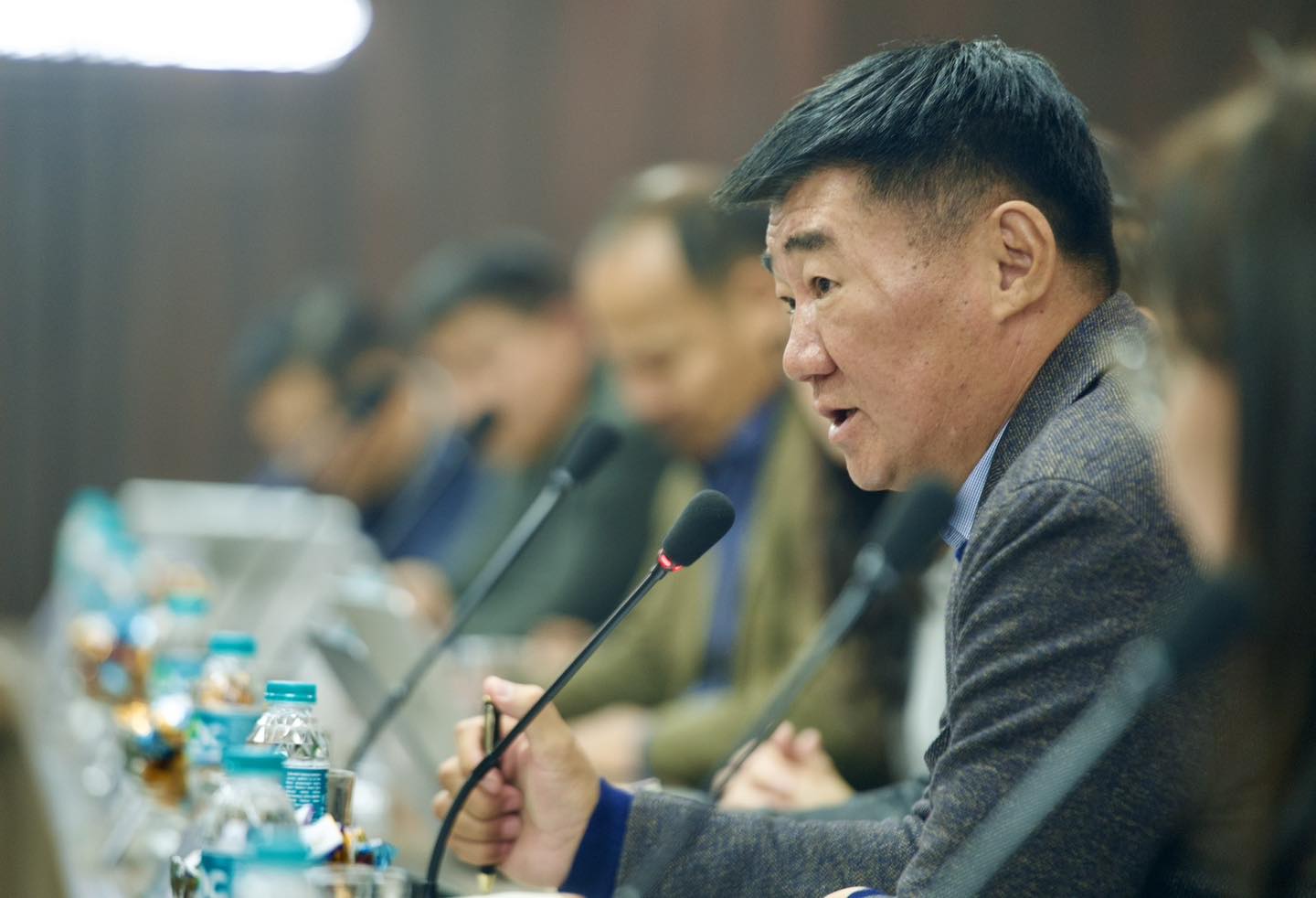 “Дарханы төмөрлөгийн үйлдвэр” ХХК-д ган бүтээгдэхүүний үйлдвэрлэлээ хоёр дахин нэмэгдүүлэх үүрэг өгөв