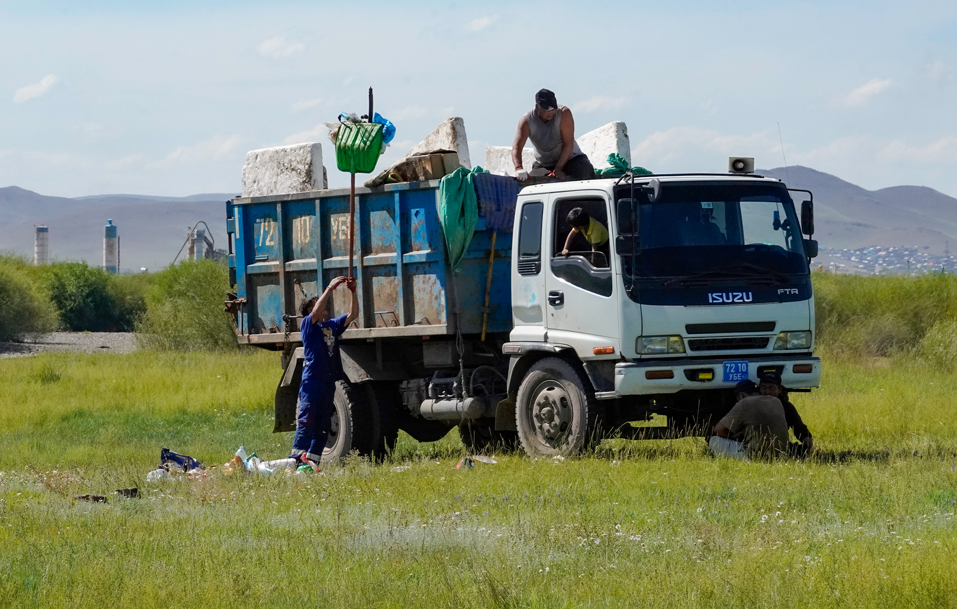 Энэ сарын 23, 24-нд бүх нийтийн их цэвэрлэгээ зохион байгуулна