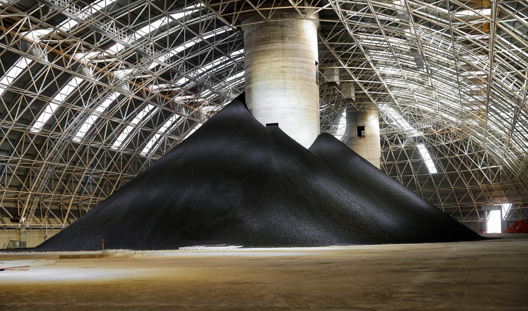 "Эрдэнэс Тавантолгой" ХК 544 мянган тонн эрчим хүчний нүүрс арилжжээ