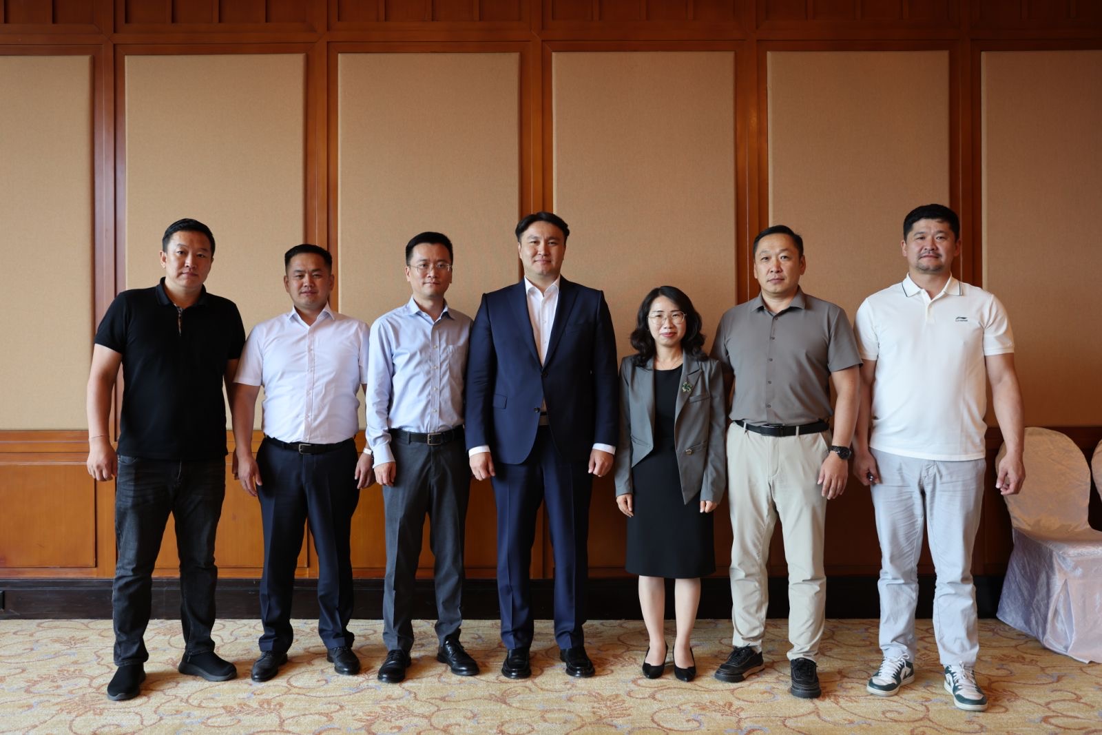 “Эрдэнэс Тавантолгой” ХК Sxcoal хамтран ажиллах талаар санал солилцжээ