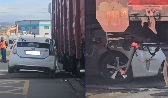 Авто машин галт тэрэгтэй мөргөлдсөн осол гарчээ