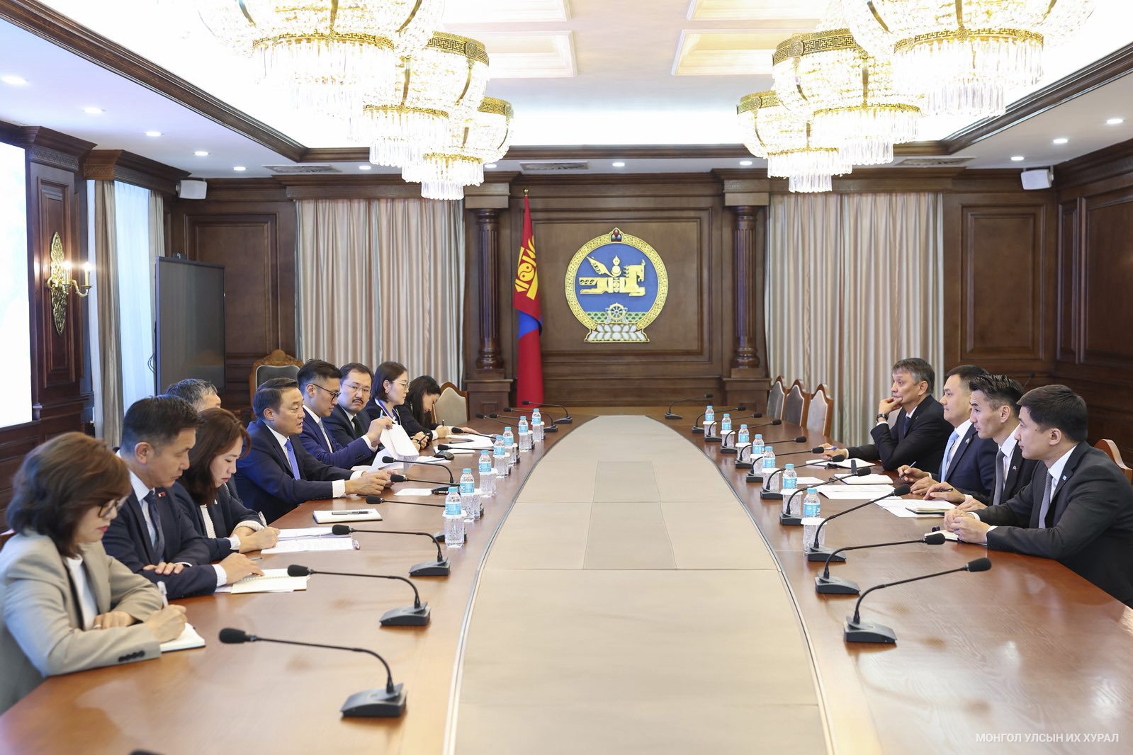 УИХ-ын дарга Д.Амарбаясгалан БНКУ-аас Монгол Улсад суугаа Элчин сайд Алмас Сейтакыновыг хүлээн авч уулзжээ