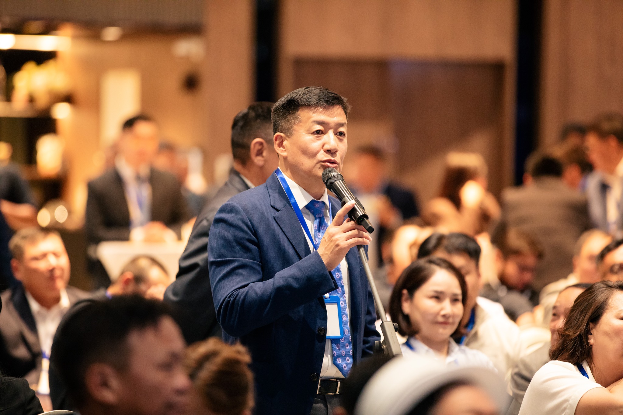 С.Баярцогт: УИХ-д сууж байгаа гурван хүний нэг нь Ардчилсан намын дарга болоосой