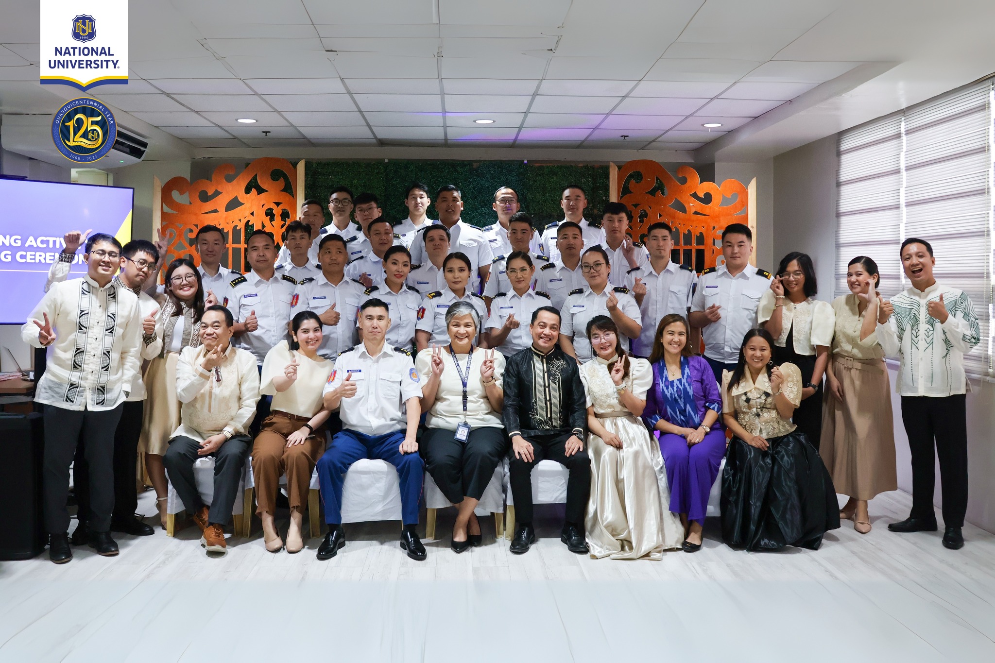 Онцгой байдлын албан хаагчид Манила хотноо эрчимжүүлсэн сургалтад хамрагджээ