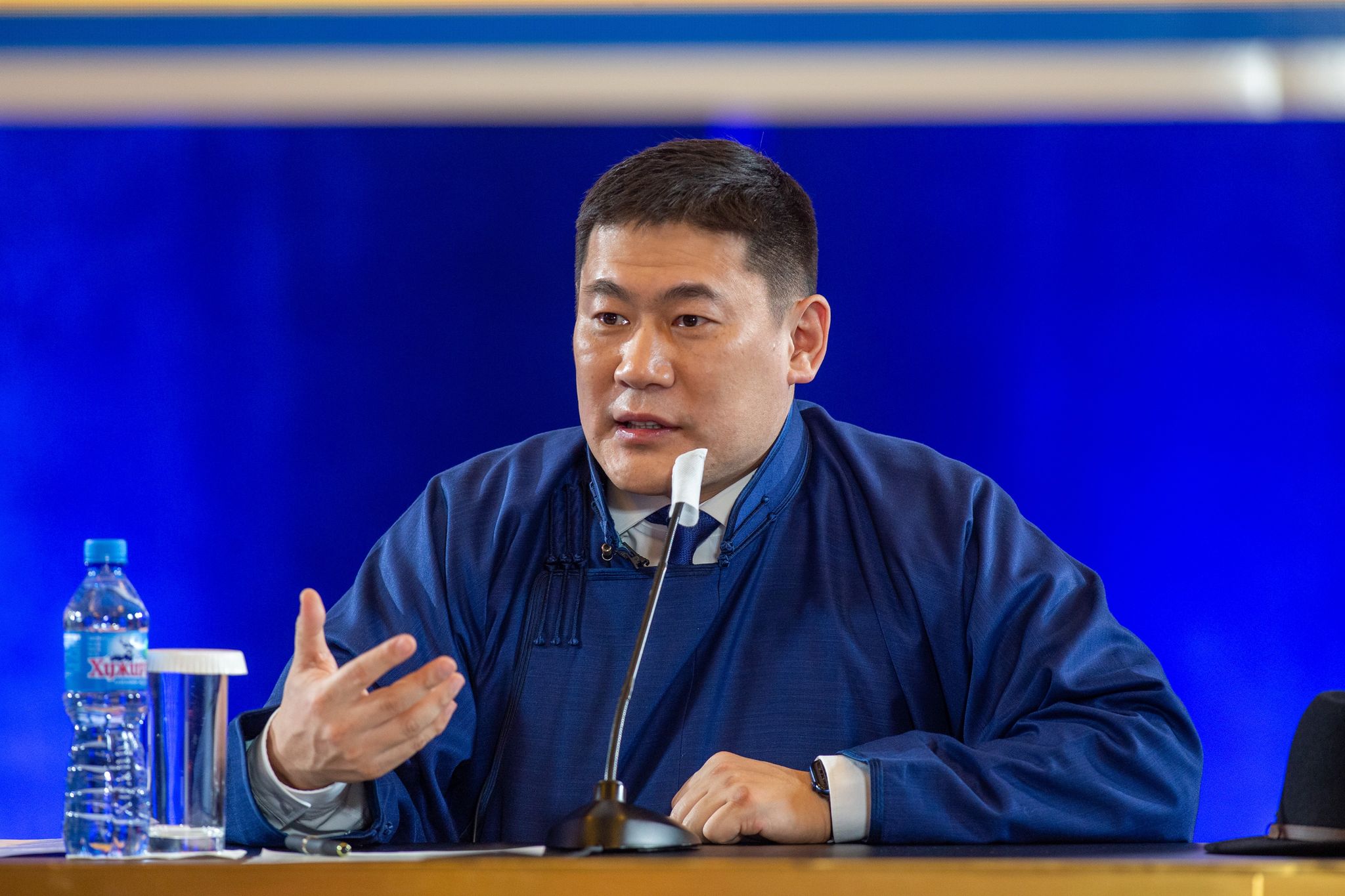 Л.Оюун-Эрдэнэ “Би албан тушаалтай ч, үгүй ч үзэл санаа үйл хэргээ гүйцээнэ” гэжээ