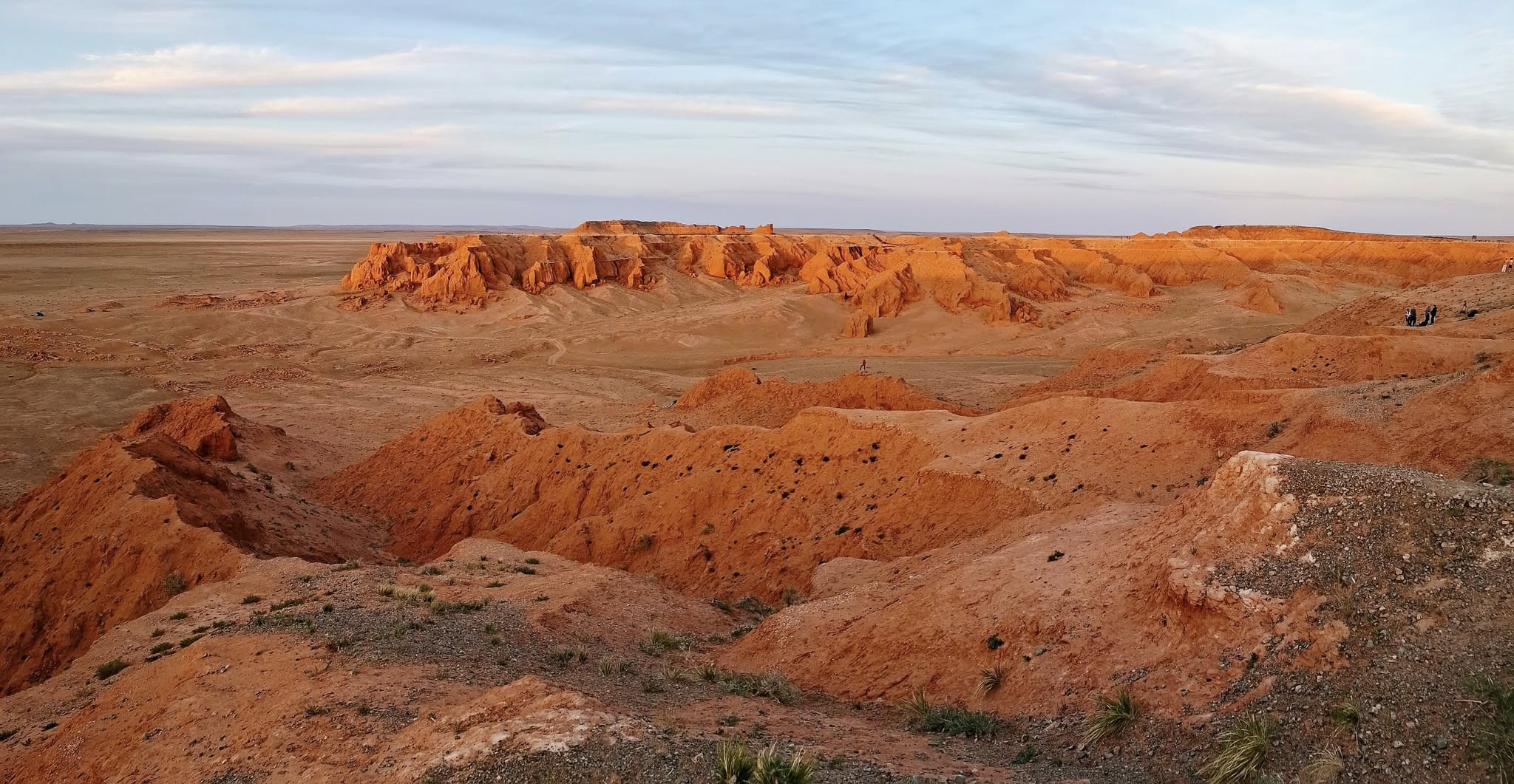 Маргаашаас нутгийн баруун хэсгээр хур тунадас орж, салхи шуургатай
