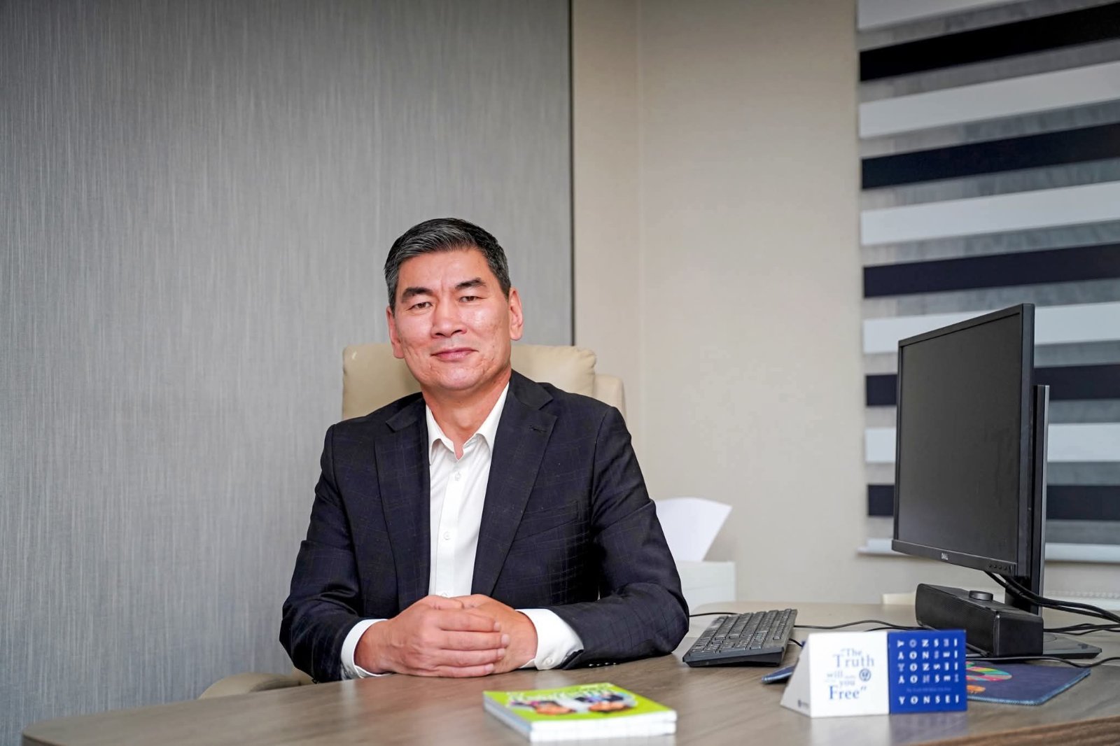 Багш Л.Баасанцогт: Математикт суралцахад хэзээ ч оройтно гэж байдаггүй