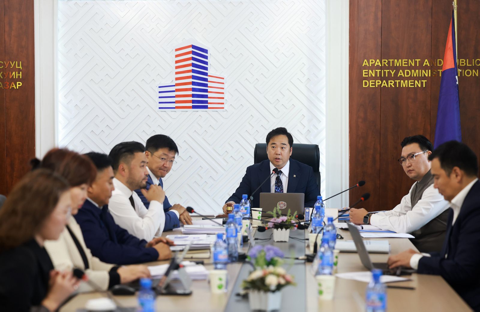 Нийслэлийн 2025 оны төсөвт нэмэлт өөрчлөлт оруулах тухай хэлэлцлээ