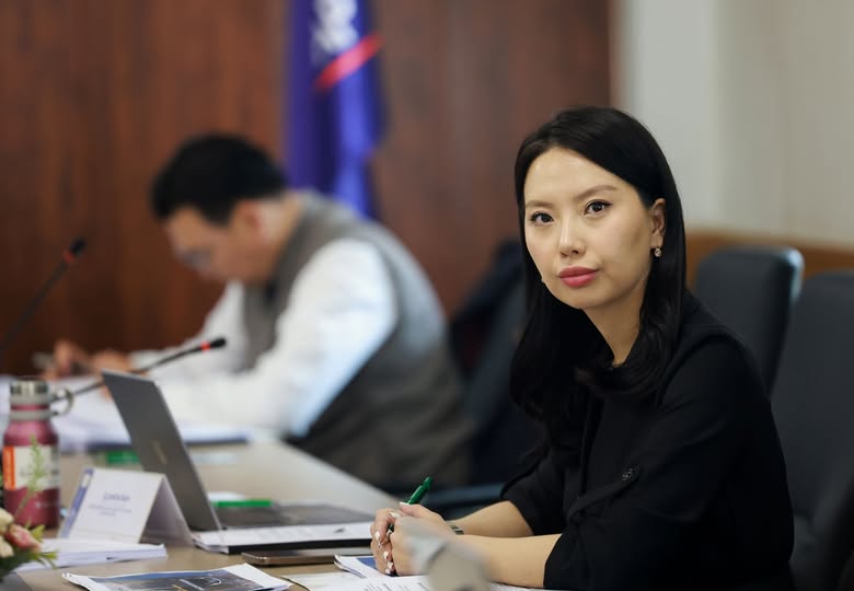 "Улаанбаатар трам" төслийн ТЭЗҮ-ийг нэгдсэн хуралдаанаар хэлэлцүүлэхийг дэмжив