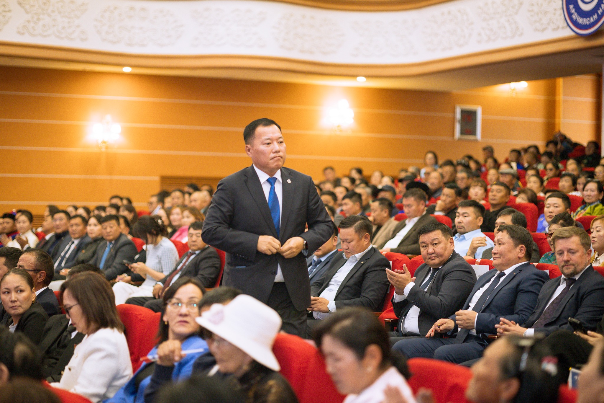 О.Цогтгэрэл: Халамжаар угждаг төрийг биш, хөдөлмөрлөсөн иргэдээ дэмждэг төрийг бий болгоно