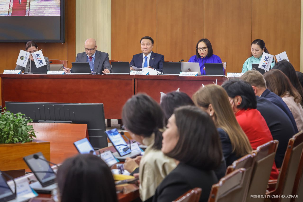 Азийн эмэгтэй парламентчид Монгол Улсад чуулж байна