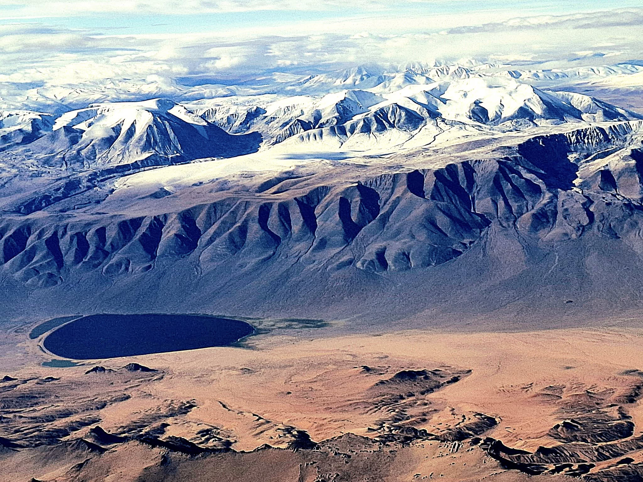 Төв, говийн аймгуудын зарим газар бороо, уулаараа цас орно