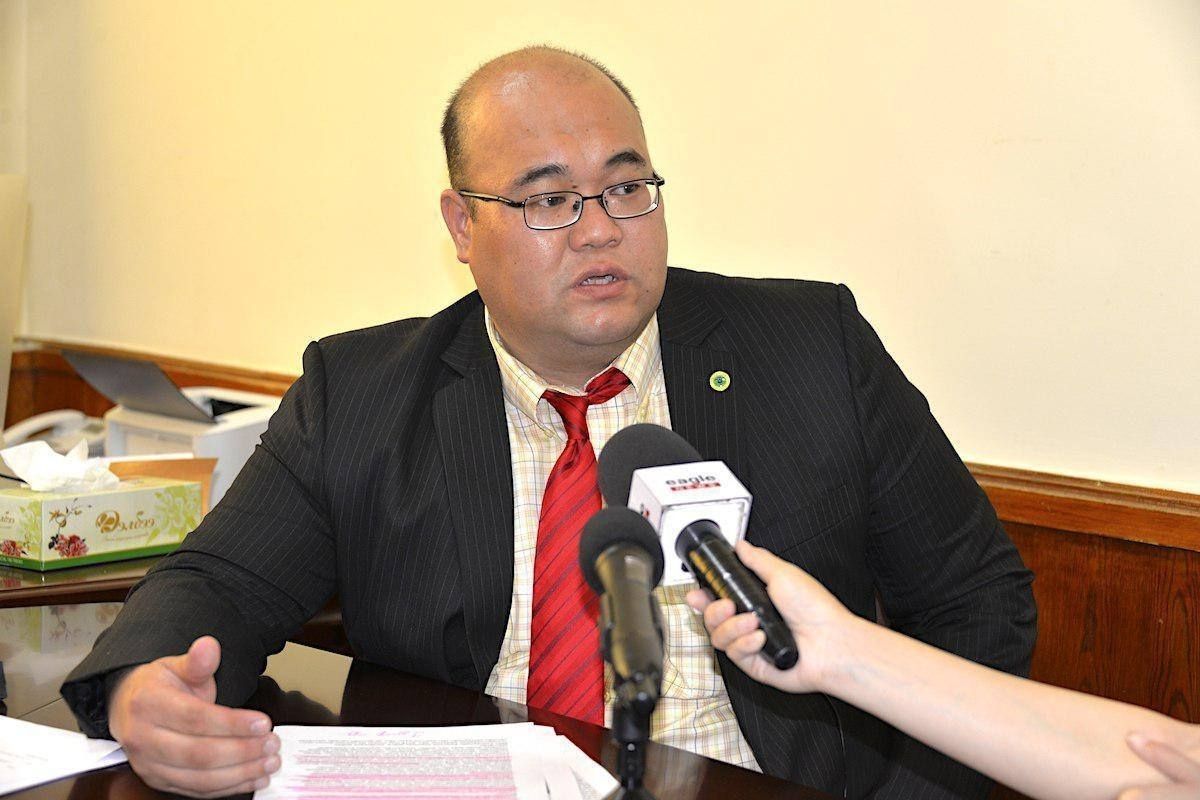 Б.Гүнбилэг: Маш олон удаагийн сонгуулийн өмнө хэн нэгнийг сошиалаар “гөвж” шүүх, цагдаа нь тийм хэрэг огт болоогүй юм шиг өнгөрдөг