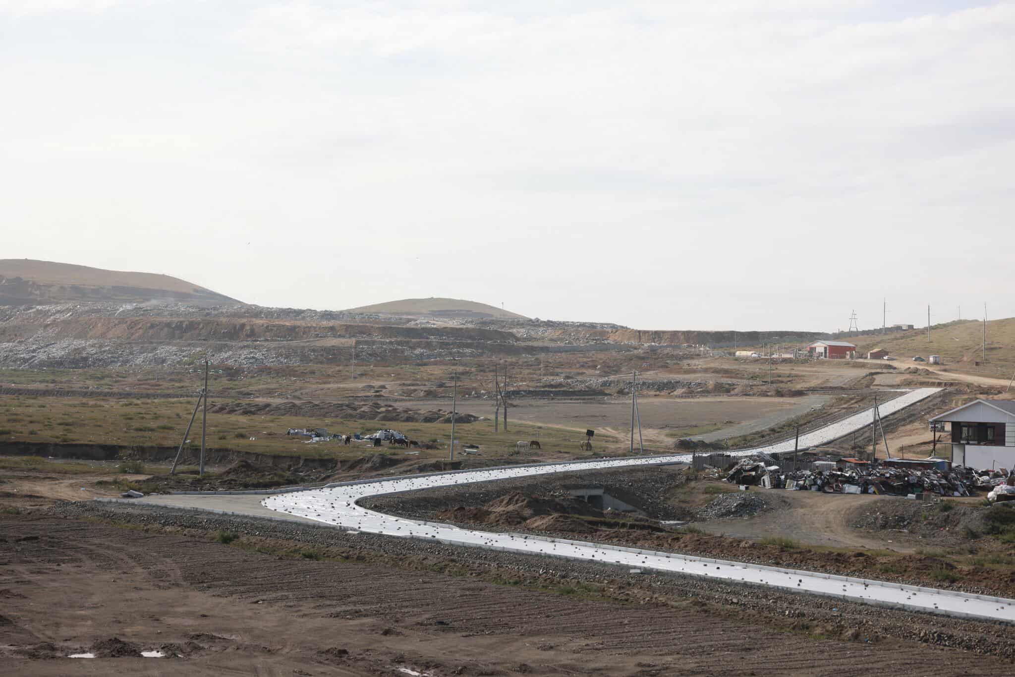 Морингийн давааны замаас Барилгын хатуу хог хаягдал дахин боловсруулах үйлдвэр хүртэлх 1.5 км авто замыг ирэх сард ашиглалтад оруулна