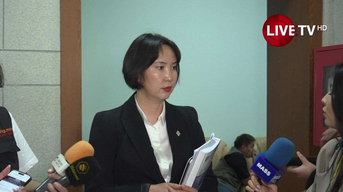 🔴LIVE: М.Мандхай: Хүнсний тухай хуультай хамт өргөн мэдүүлсэн дөрвөн хуулийн төсөл унасан ч хуулиа батлуулна