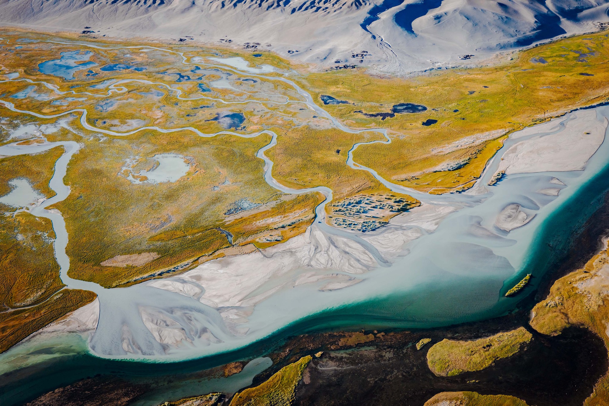 Нийслэл хот орчмоор +16 градус дулаан байна