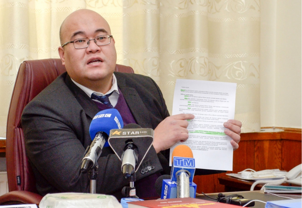 Б.Гүнбилэг: "Шүүх, эрх мэдэлд халд" хэмээн Ерөнхий сайд нь Б.Энхбаярыг Хууль зүйн сайдаар томиллоо