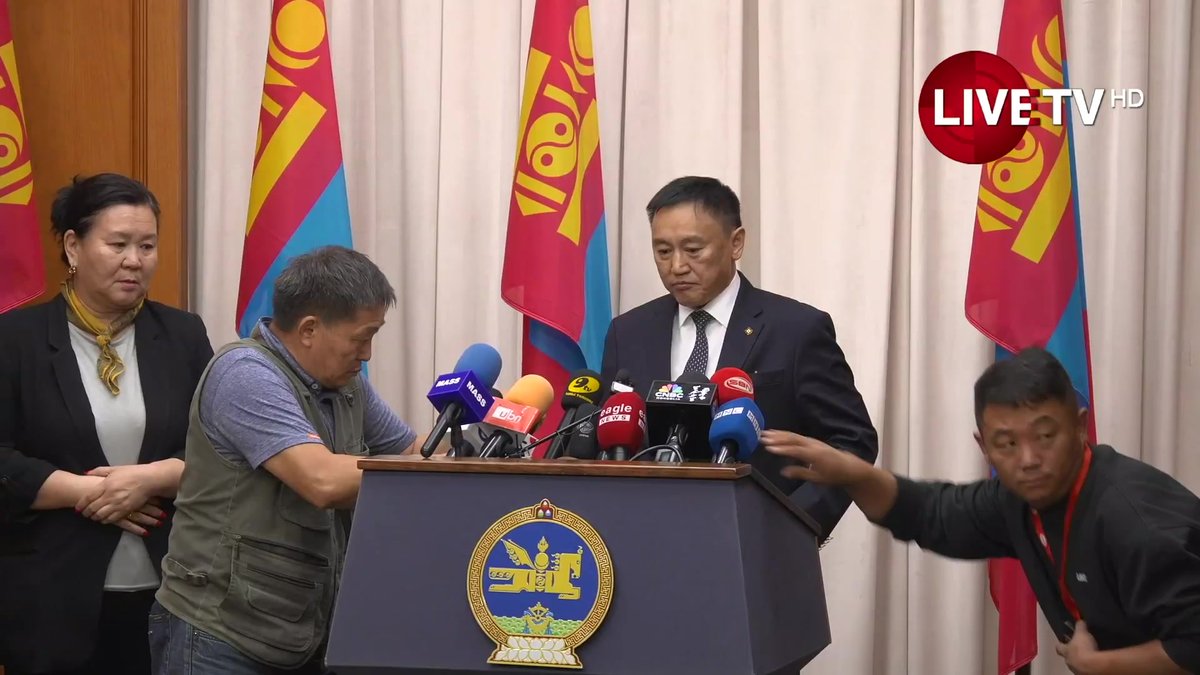 🔴 Ж.Чинбүрэн: ЭМД-ийн сан цоорхой шанага болсон тул цалин нэмэхгүй, бүсээ чангалъя гээд байгаа юм