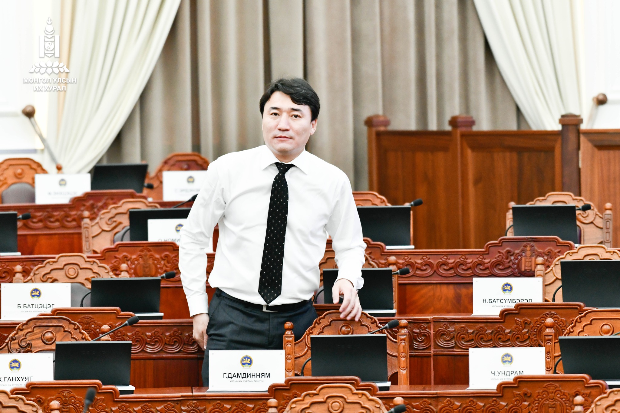 Г.Дамдинням: Засгийн газар хэнд ч давуу байдал олгоогүй