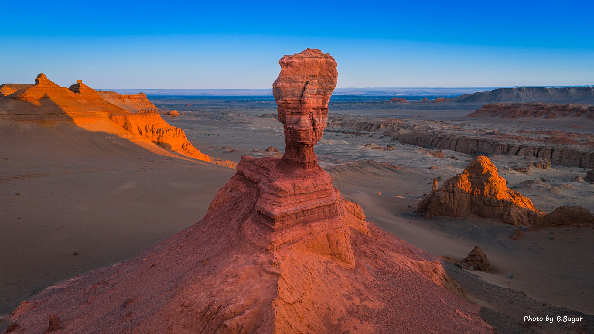 Нутгийн баруун хойд хэсгээр цас орж, ихэнх нутгаар сэрүүснэ