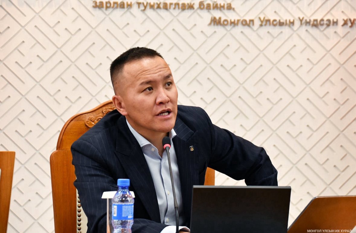 Ү.Амарбат: Б.Энхбаяр БЗС-гаас зээл авахдаа сургалтын төлбөрт бус хувьдаа авсан байна