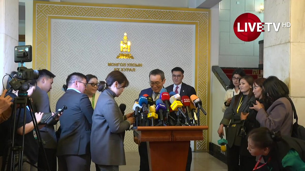 🔴О.Цогтгэрэл: АН-ын бүлэг хоёуланг нь огцруулж, улсаа хямралаас гаргана