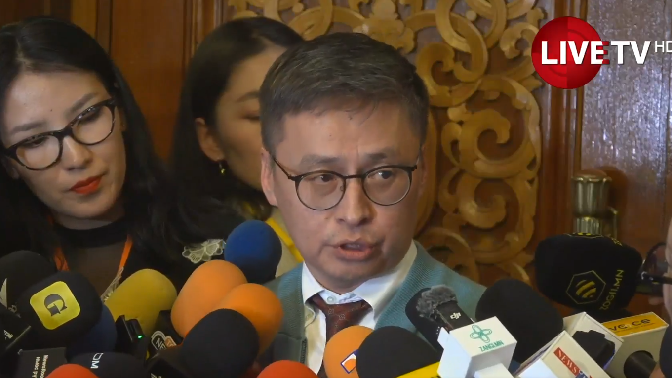 🔴УИХ-ын дарга Д.Амарбаясгаланг 89.5 хувиар чөлөөллөө