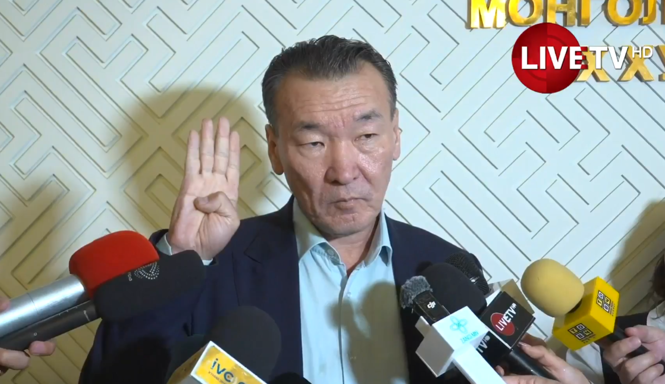 🔴С.Ганбаатар: Ард түмэндээ хандаж "Намайг авраач" гэдэг дохио үзүүлсэн