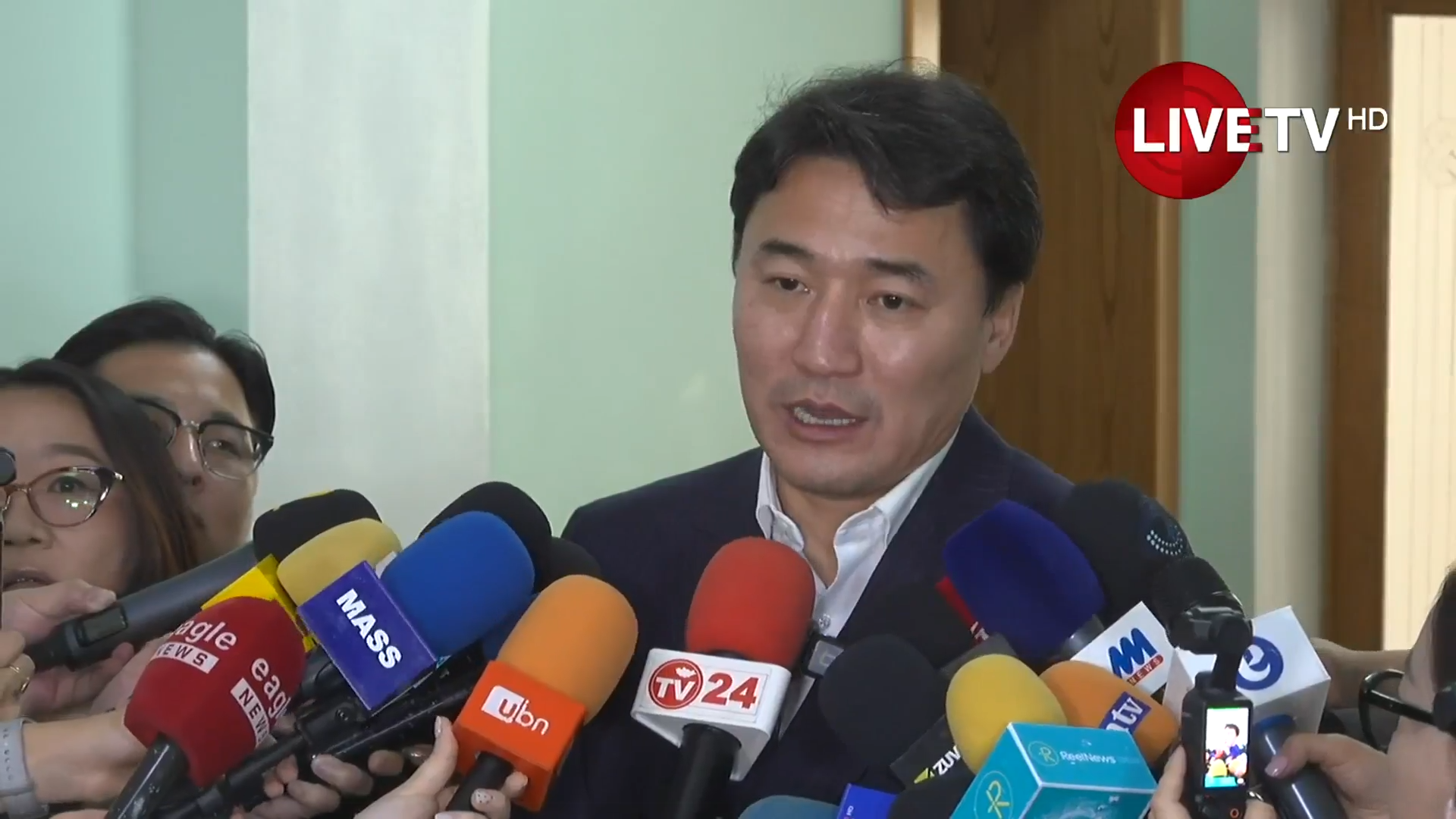 🔴Г.Дамдинням: Амралтын өдрүүдэд шатахууны агуулах ажилладаггүй учраас бага хэмжээний хомстол үүссэн