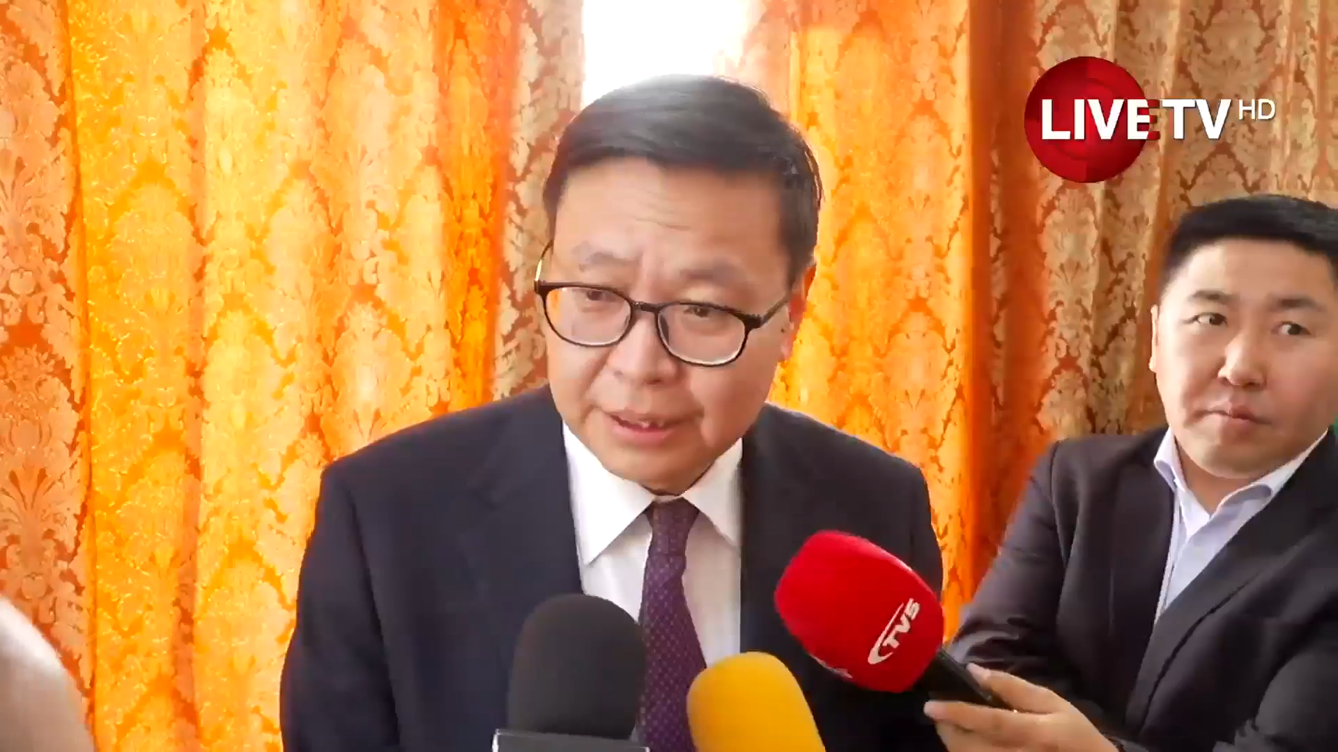 🔴П.Наранбаяр: Бид багш нартайгаа зөвшилцөх гэж хичээж байна