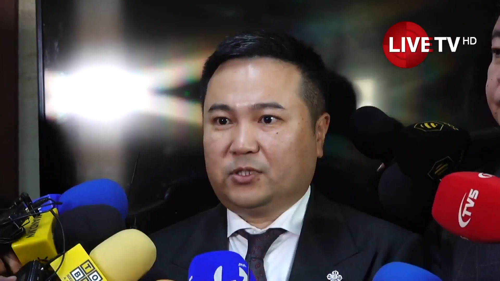 🔴П.Сайнзориг: Цэцийн хуралдаанд ярих боломж олгохгүй, УИХ-ын гишүүний бүрэн эрхэд халдаж байна