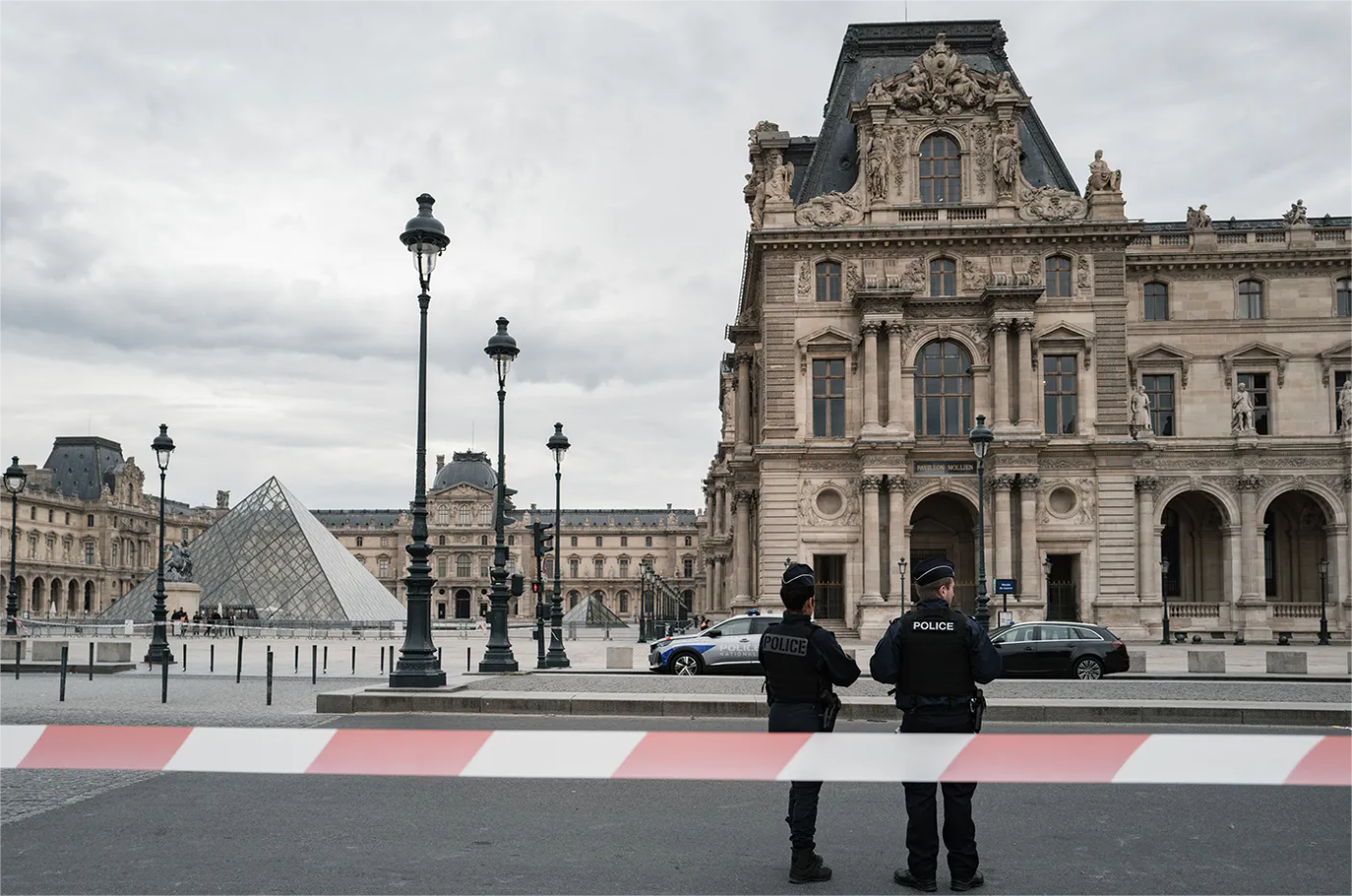 Луврын музей дотор цагдаагийн газар байгуулна гэв