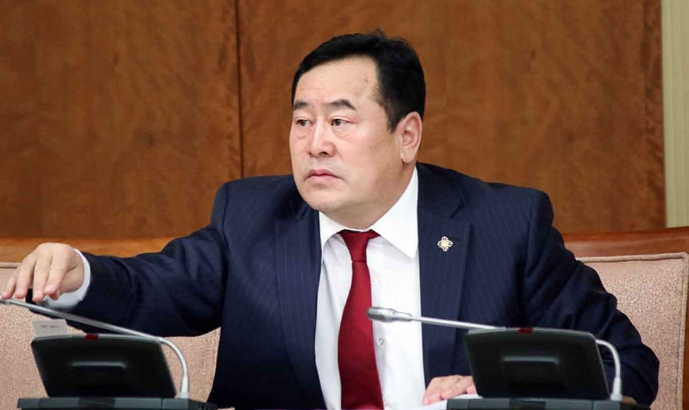 УИХ-ын гишүүн асан Я.Санжмятавыг цагдаа шалгаж байна