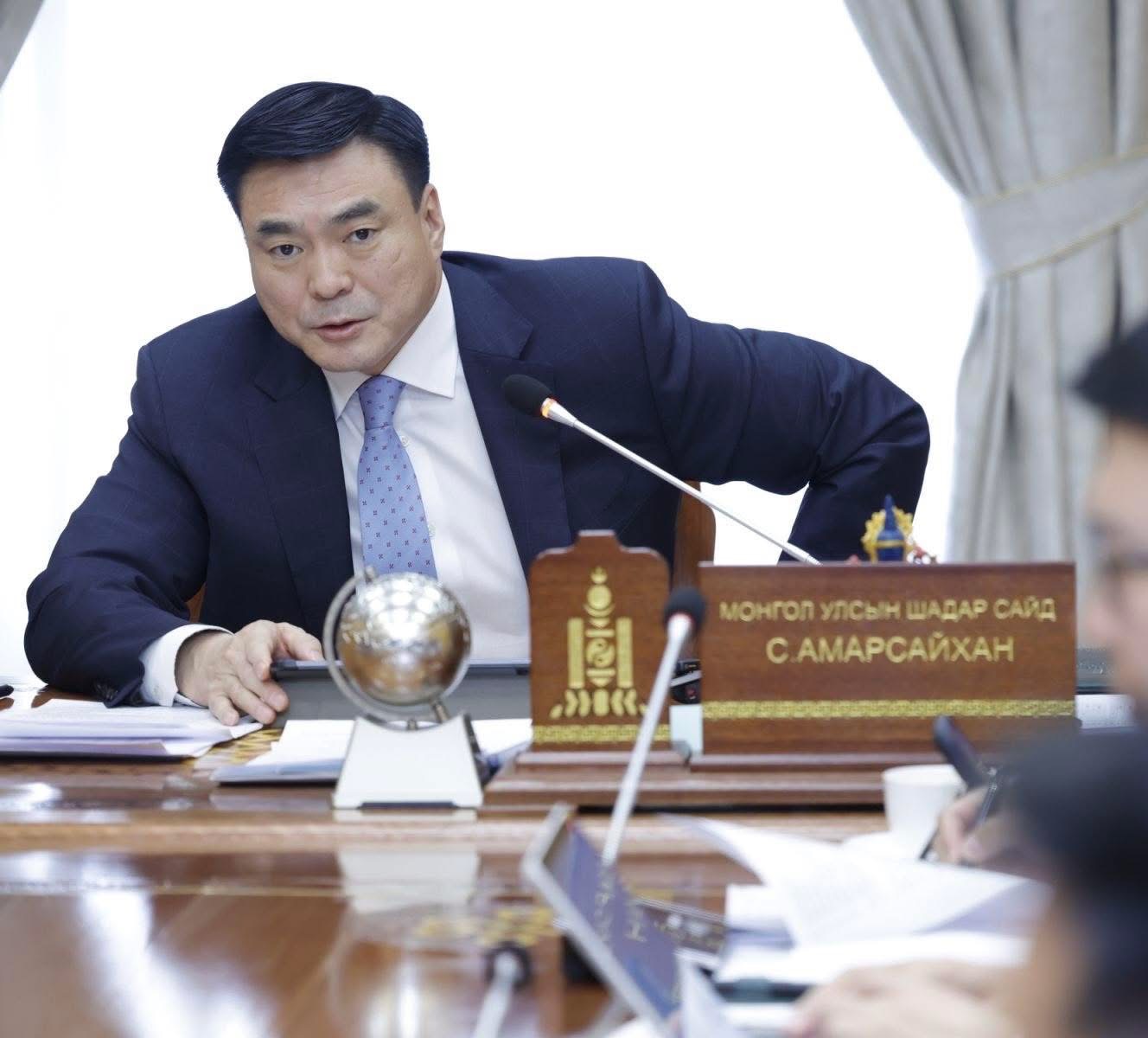 Шадар сайд С.Амарсайхан Г.Занданшатарын Засгийн газраас гарч байгаагаа мэдэгдлээ