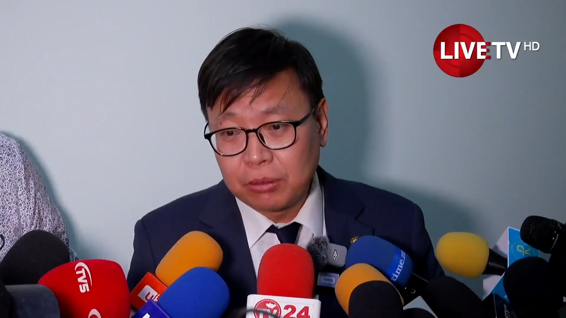 🔴П.Наранбаяр: Багш нарын цалинг 2.5 сая төгрөг болгохыг зорьж байгаа