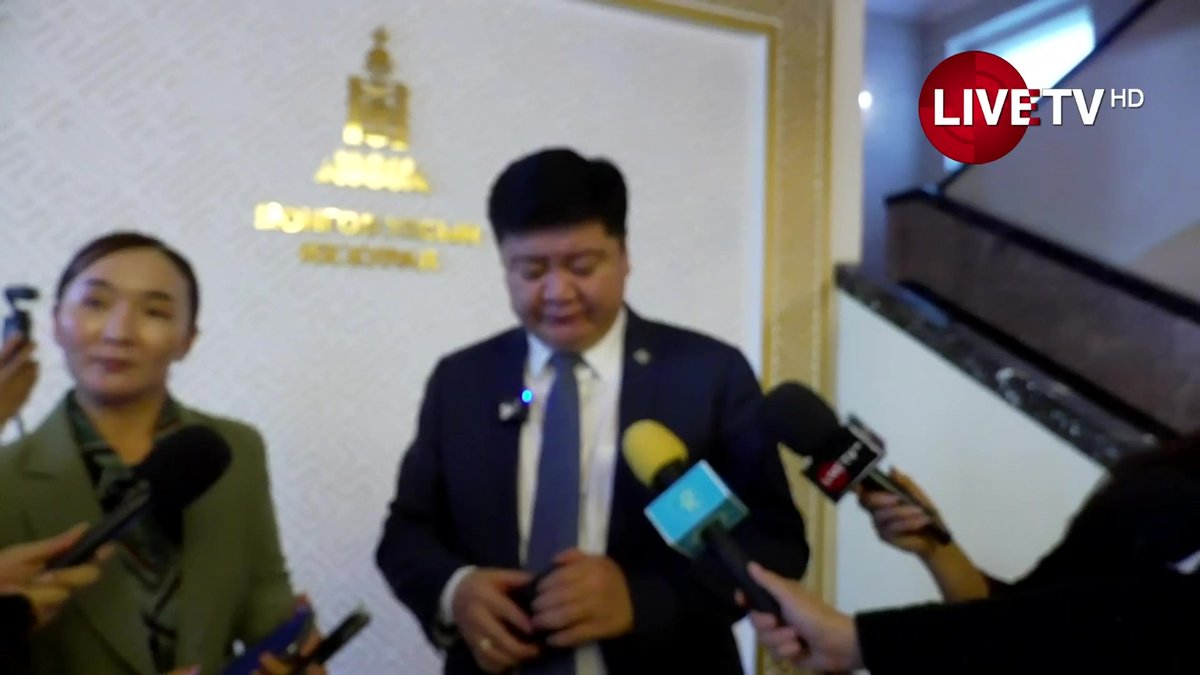 🔴Ц.Сандаг-Очир: УИХ-ын дэд дарга Б.Пүрэвдорж манай бүлгийн дотоод асуудалд оролцож байна