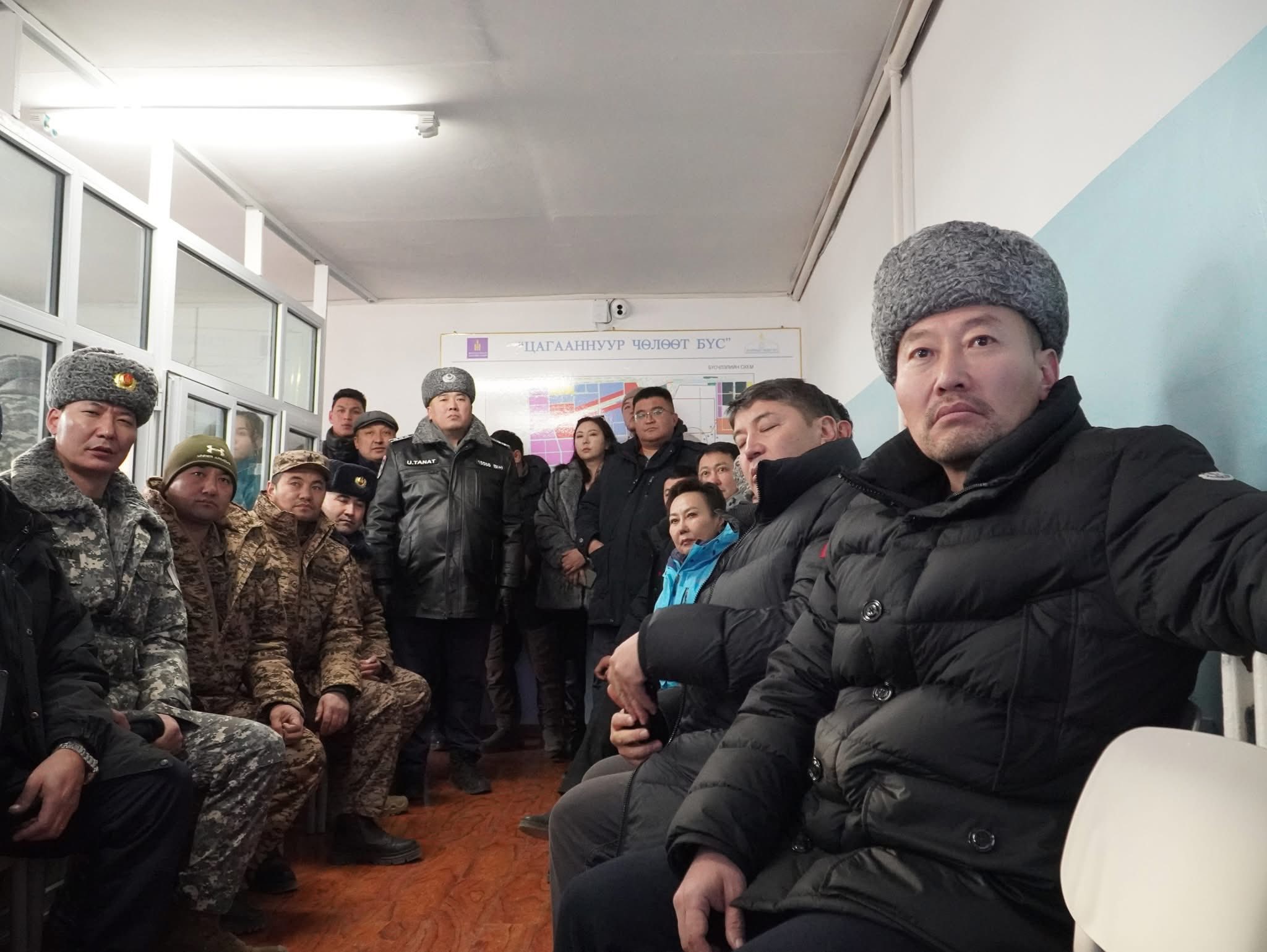 Шадар сайдаар ахлуулсан ажлын хэсэг Цагааннуурын чөлөөт бүсэд ажиллажээ