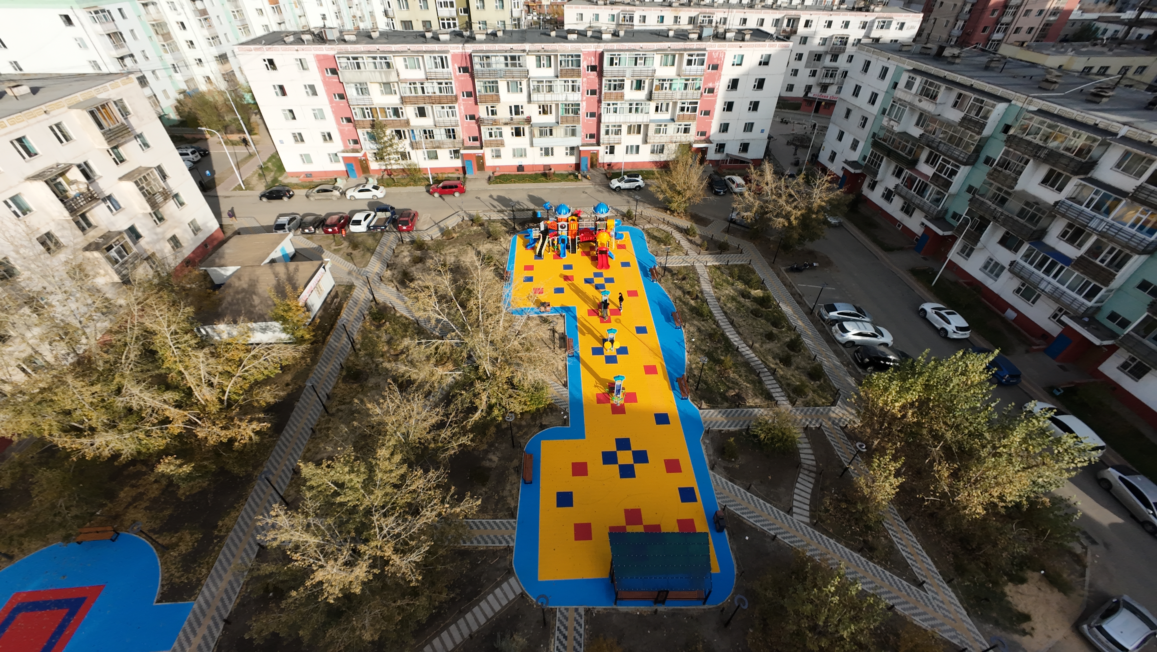 Баянгол дүүргийн 13, 30 дугаар хороодын нутаг дэвсгэрт хоёр байршилд тохижилтын ажил дуусжээ