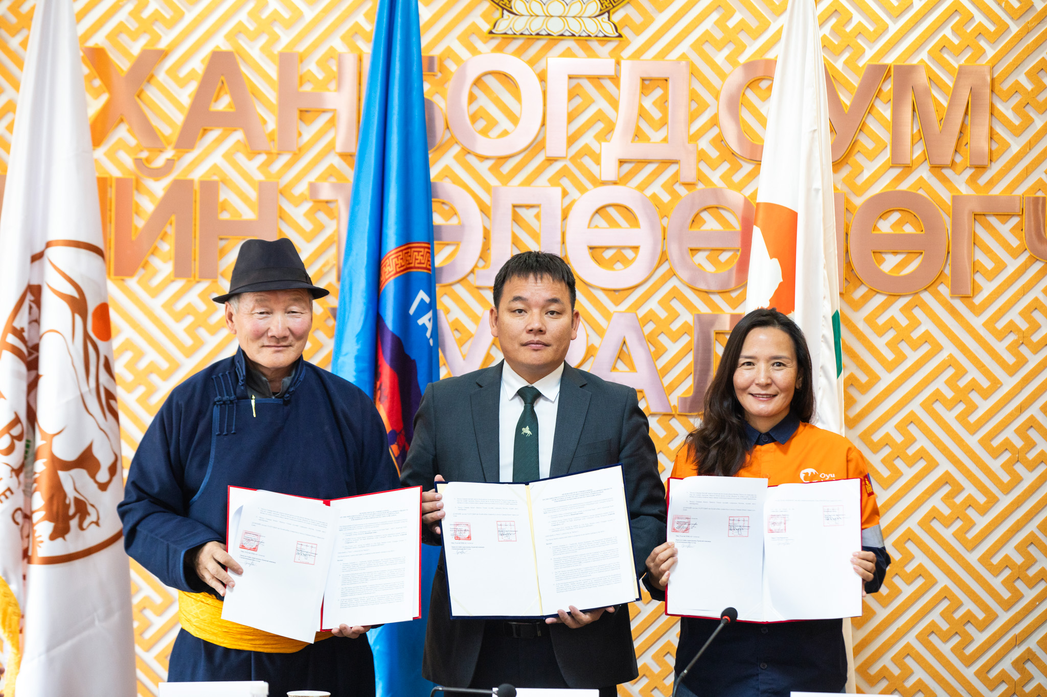 Оюу толгойн 1.7 тэрбум төгрөгийн санхүүжилттэй мал аж ахуйн төсөл Ханбогдод хэрэгжиж эхэллээ