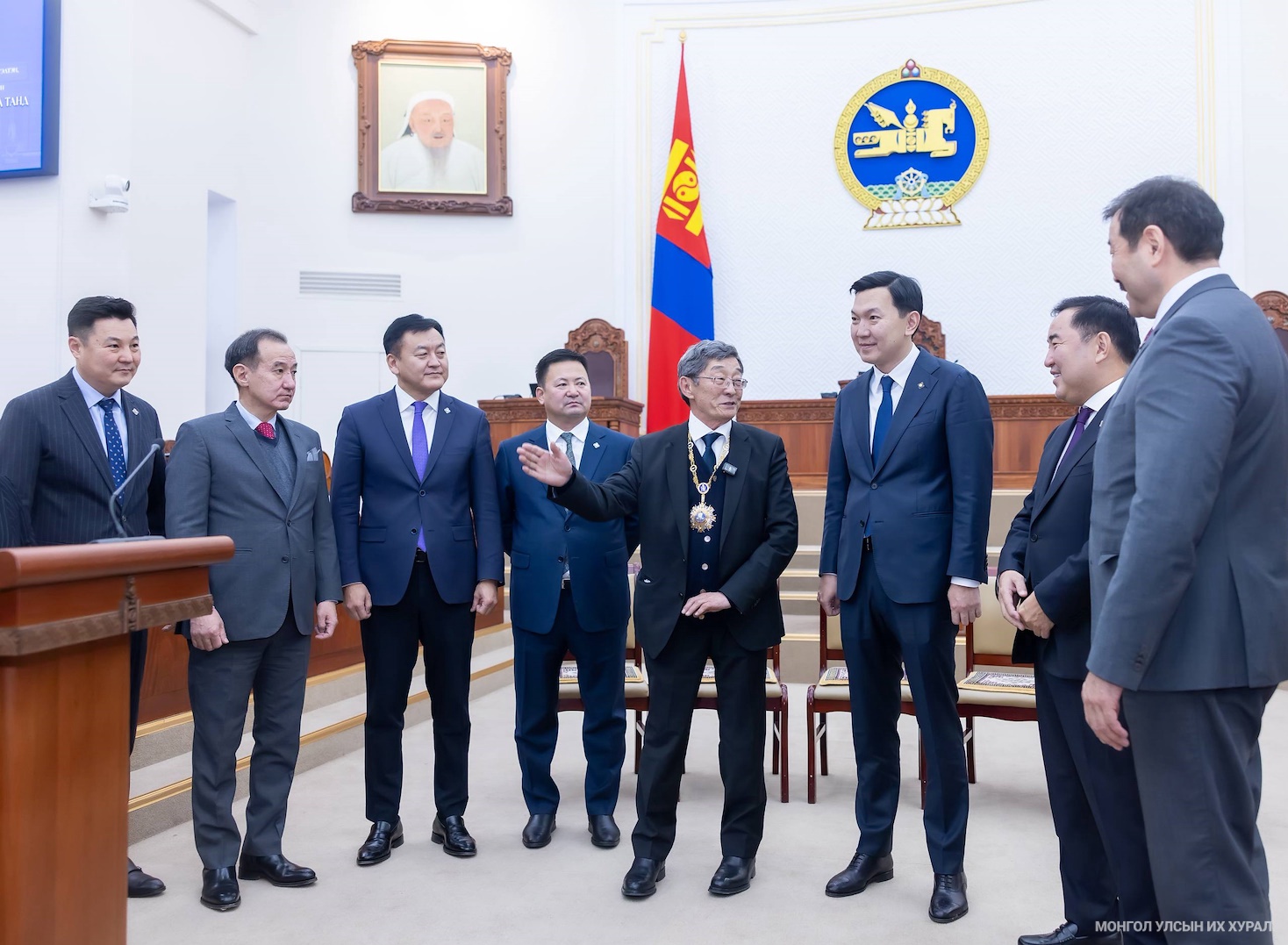 Улсын Их Хурлын дарга, гишүүд “Чингис хаан” одонт Академич С.Нарангэрэлд хүндэтгэл үзүүлэв