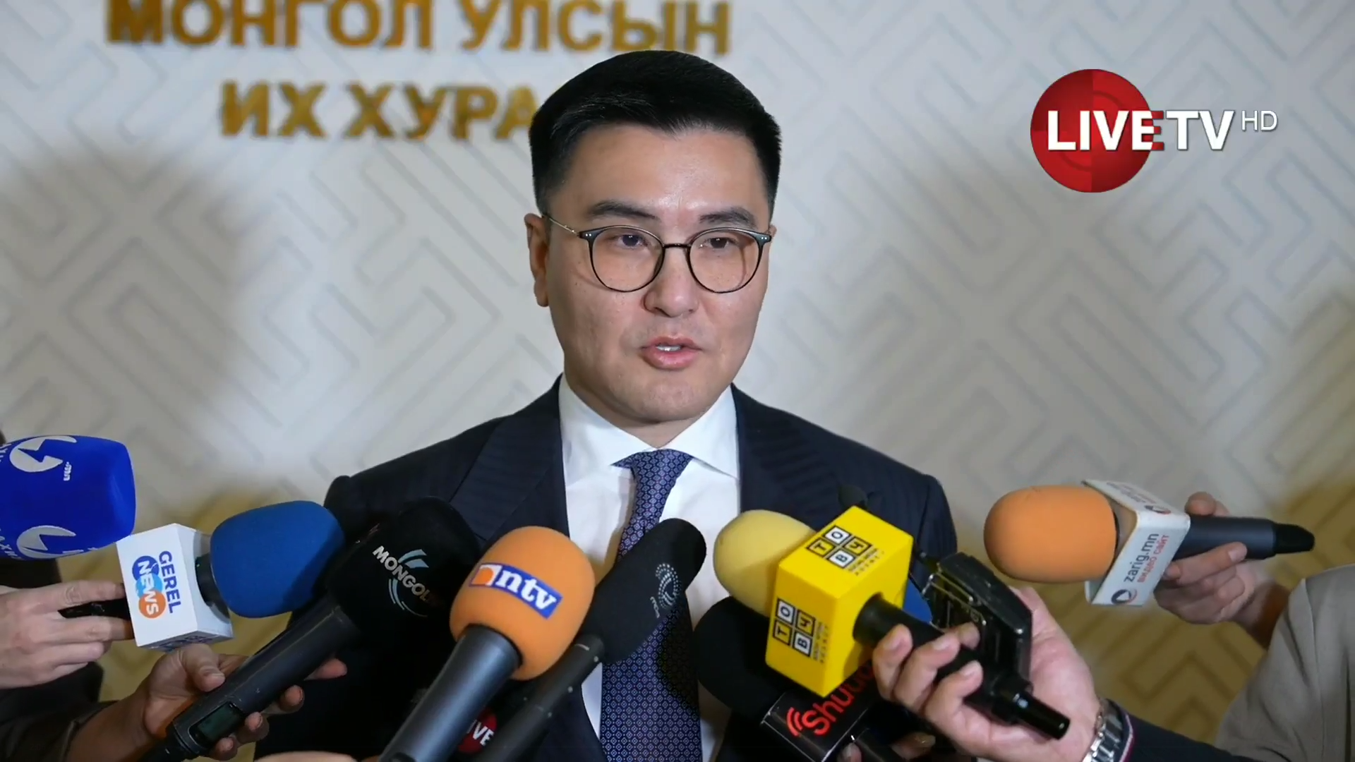 🔴Ч.Лодойсамбуу: Би кнопоо худалддаг хүн биш