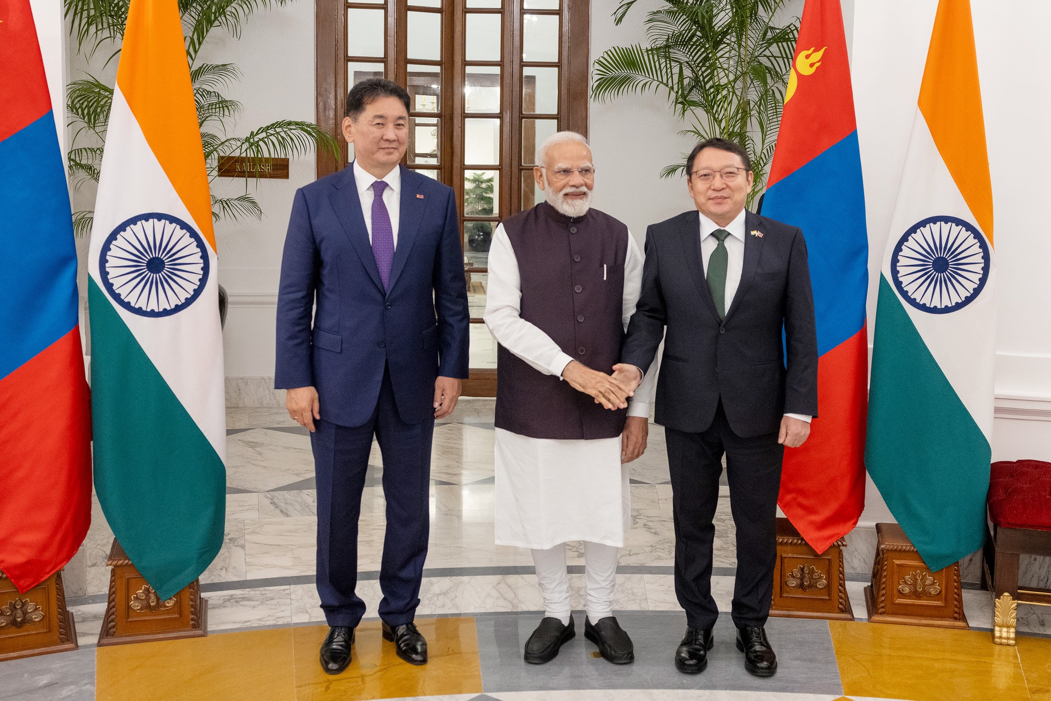 БНЭУ-д уул уурхайн бүтээгдэхүүн экспортлоход хамтарч ажиллана