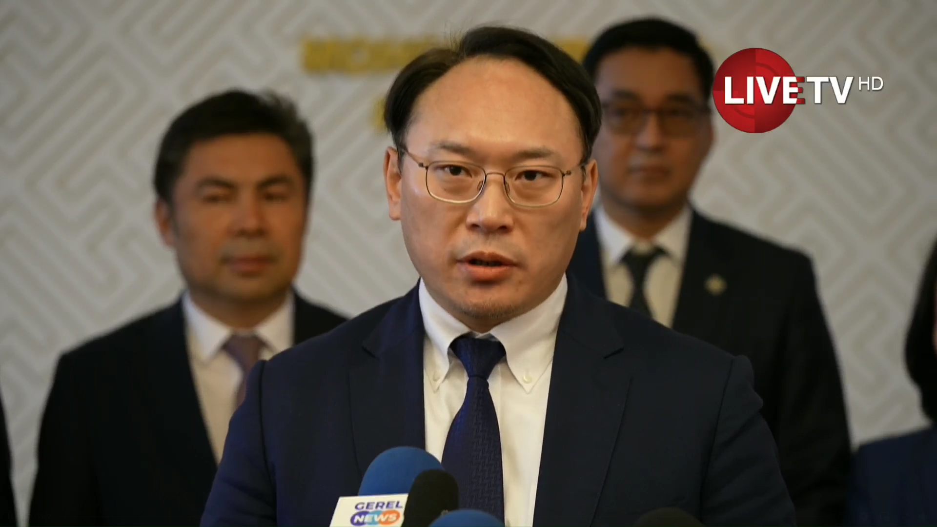 🔴Төрийн бүтээмжийг дээшлүүлэх зургаан гишүүний бүрэлдэхүүнтэй ажлын хэсэг байгуулагдлаа