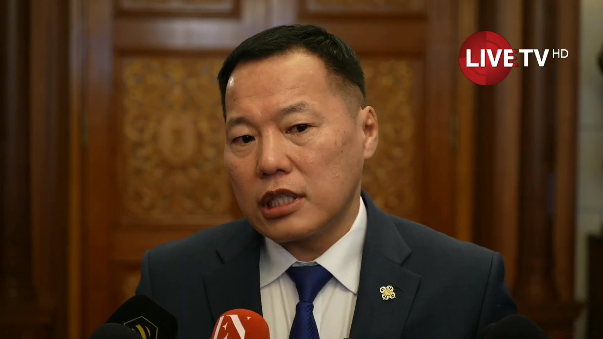 🔴О.Цогтгэрэл: Ардчилсан намын 35 гишүүн Засгийн газрыг огцруулах бичигт гарын үсэг зурсан