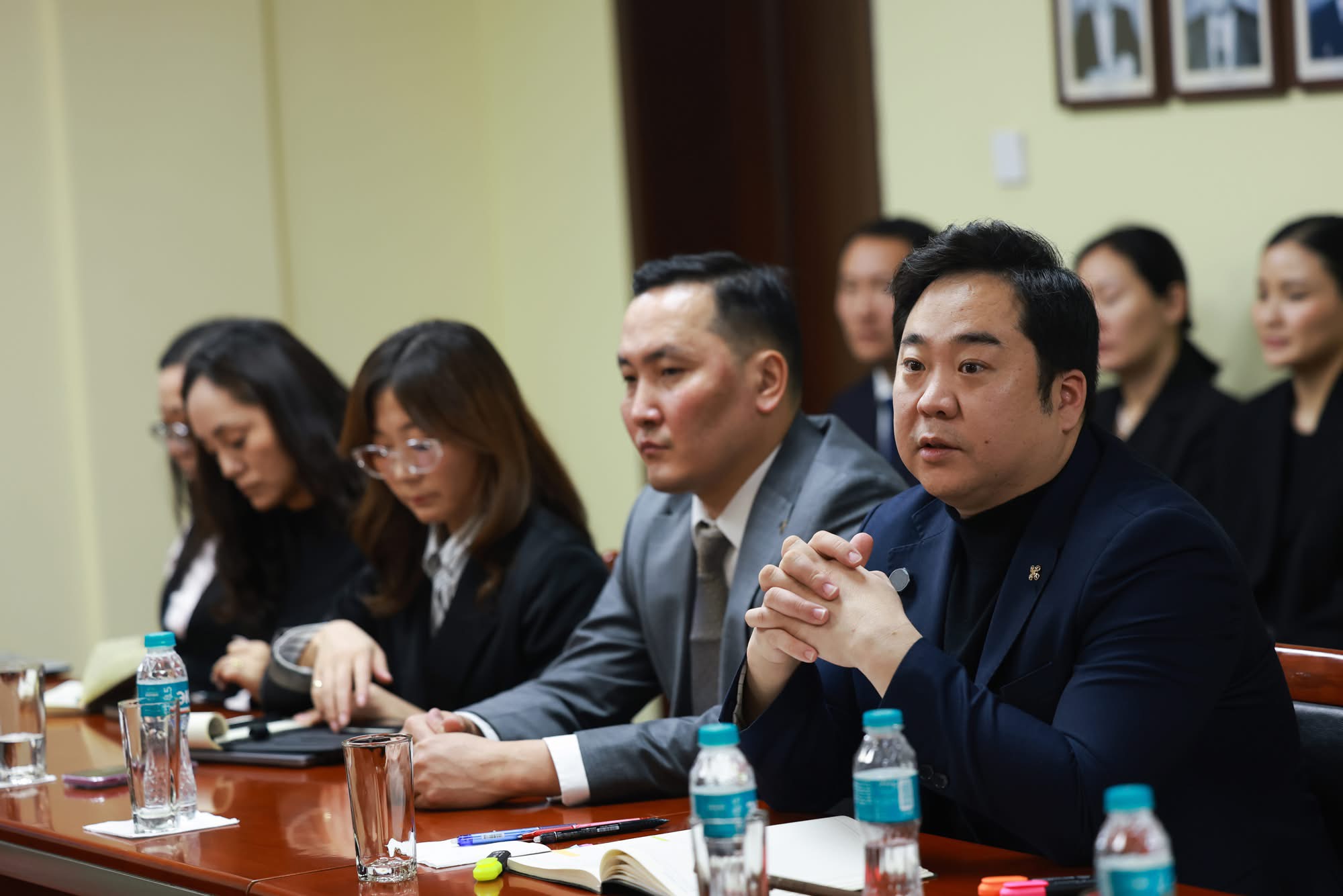 А.Баяр: Маргаашаас замын хөдөлгөөнийг бүрэн АI системээр хянах ажлыг эхлүүлж, зөрчил гаргасан жолоочид хариуцлага тооцно