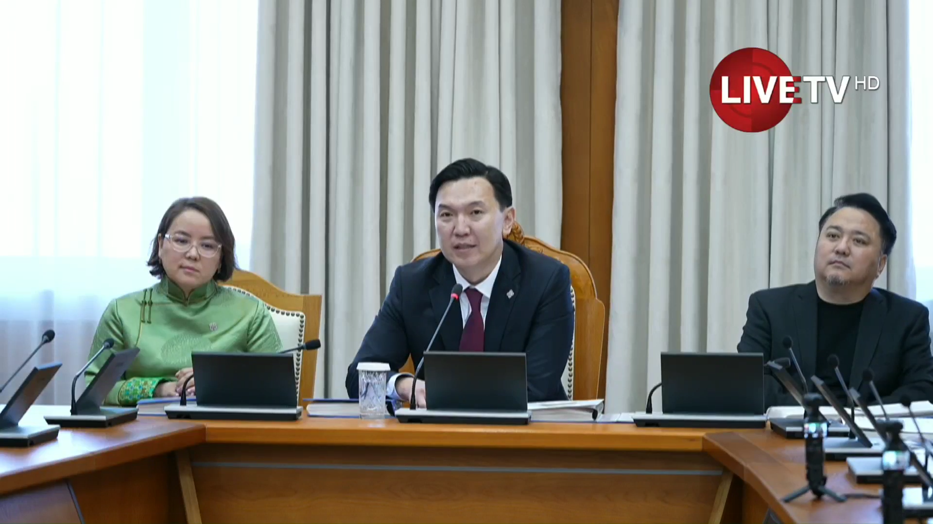 🔴Монгол Улсын Үндсэн хуулийн брайл үсгээр хэвлэсэн хувилбар номын нээлт болж байна