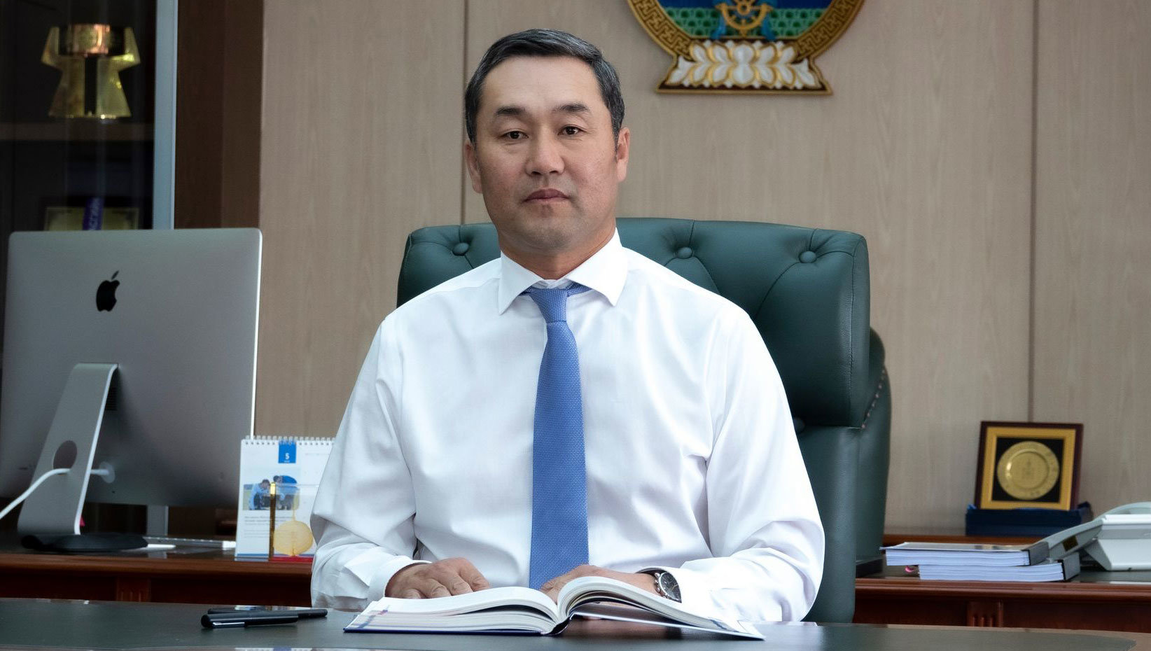 Эрчим хүчний сайд асан Н.Тавинбэхийг шалгаж эхэллээ