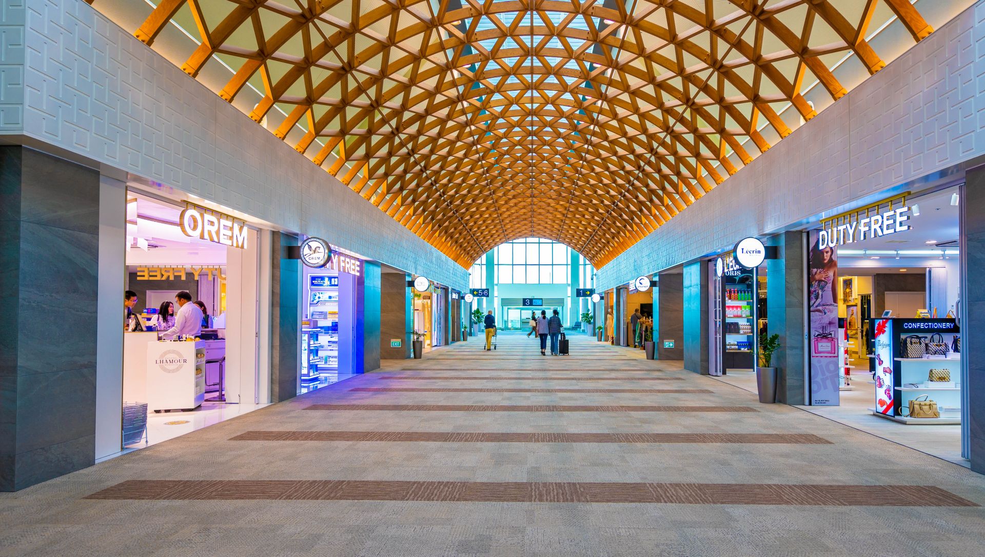 Нислэгийн тасалбараа цахимаар захиалаад 4.2 сая төгрөгөө залилуулжээ